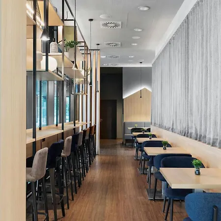 Courtyard By Marriott Munich City East-2